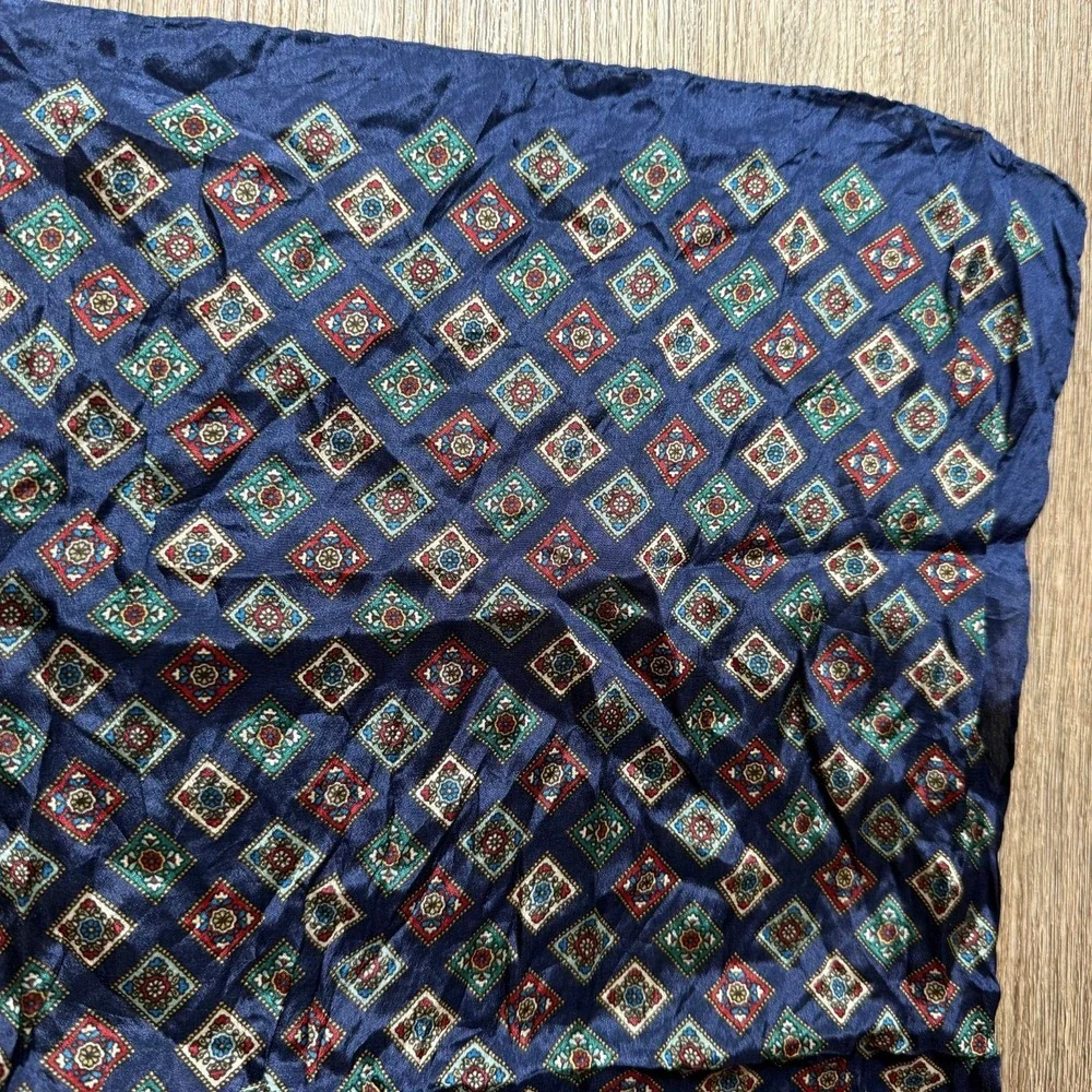 Anne Klein Silk Scarf Arabesque Repeat Vintage Japan | Navy | 20.5